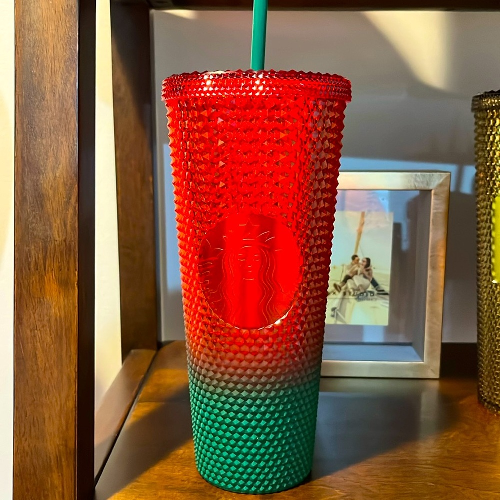 2022 Disney Christmas, Red And Green